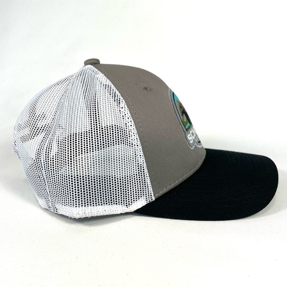 Scheels Montana Bear Gray Black Mesh Snapback Trucker Cap - Picture 4 of 7